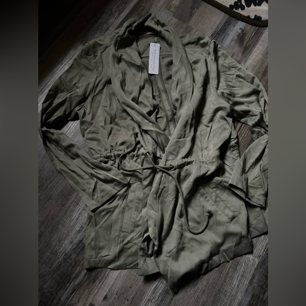 Olive Green Soft Surroundings Front Tie Jacket New With Tags Size size X-Large